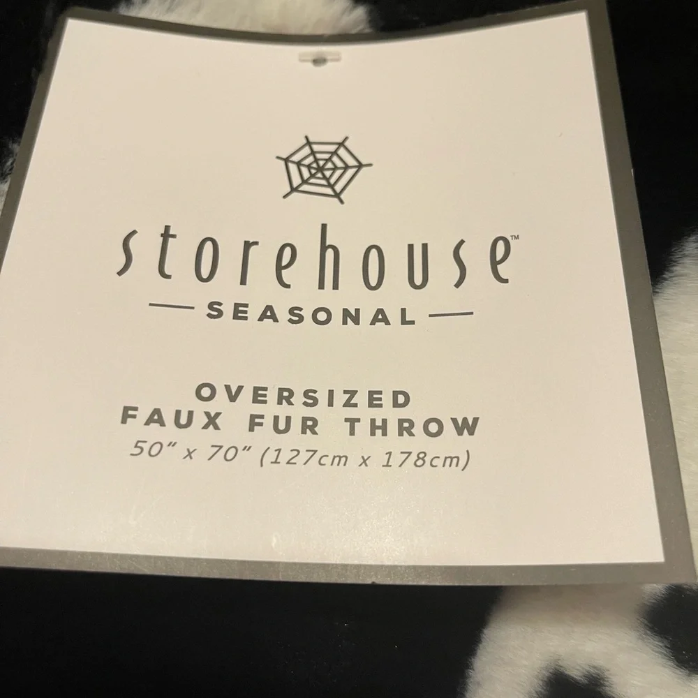 Halloween Storehouse Faux Fur Ghost Throw Blanket